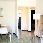 Appartement Beaux Climatisés - 3 Pièces - Espaces Extérieurs - Parking - Proche