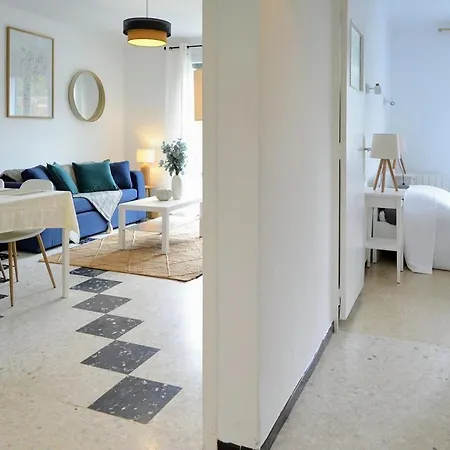 Beaux Climatises - 3 Pieces - Espaces Exterieurs - Parking - Proche Hyères