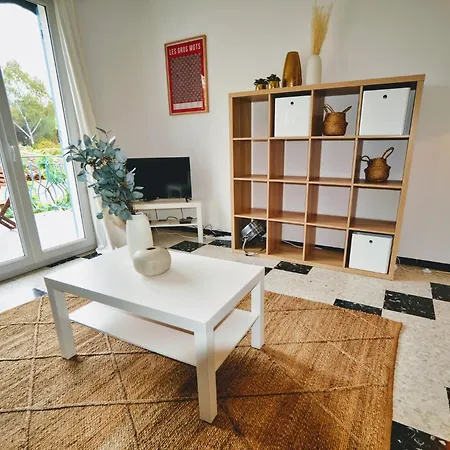 Apartament Beaux Climatises - 3 Pieces - Espaces Exterieurs - Parking - Proche