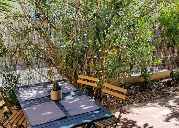 Beaux Climatises - 3 Pieces - Espaces Exterieurs - Parking - Proche Διαμέρισμα *