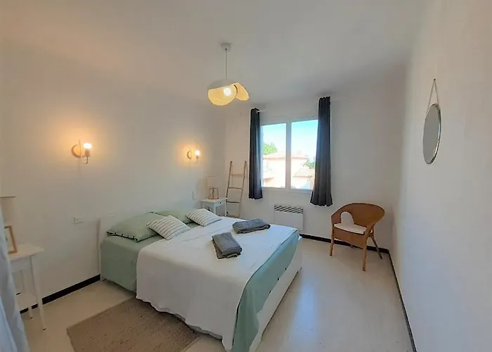 Beaux Climatises - 3 Pieces - Espaces Exterieurs - Parking - Proche *