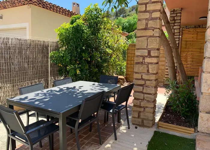 Beaux Climatises - 3 Pieces - Espaces Exterieurs - Parking - Proche Διαμέρισμα