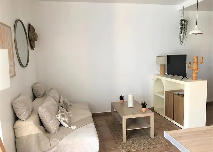 Beaux Climatises - 3 Pieces - Espaces Exterieurs - Parking - Proche Διαμέρισμα Ιέρ