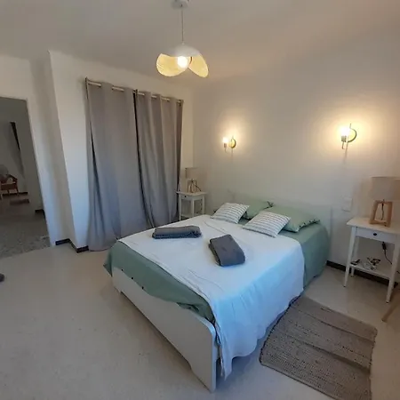 Appartement Beaux Climatises - 3 Pieces - Espaces Exterieurs - Parking - Proche *