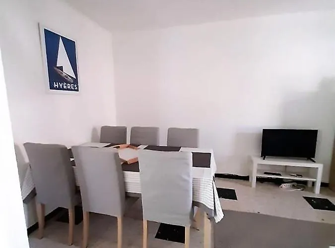 Beaux Climatises - 3 Pieces - Espaces Exterieurs - Parking - Proche 公寓 *