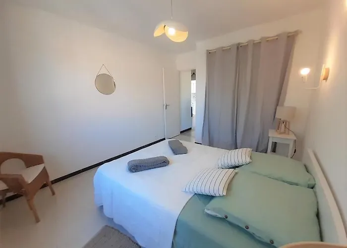 公寓 Beaux Climatises - 3 Pieces - Espaces Exterieurs - Parking - Proche 耶尔