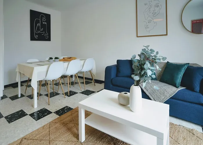 Beaux Climatises - 3 Pieces - Espaces Exterieurs - Parking - Proche 公寓 耶尔