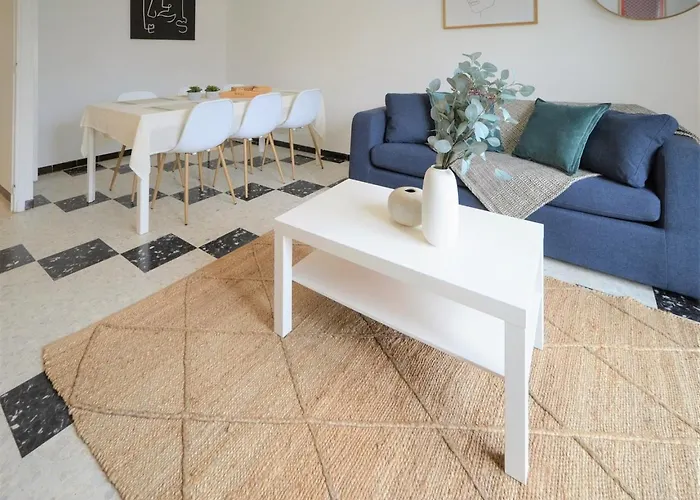 Beaux Climatises - 3 Pieces - Espaces Exterieurs - Parking - Proche 公寓